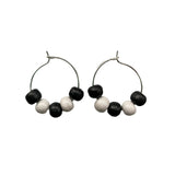 Handcrafted beaded earrings - Black